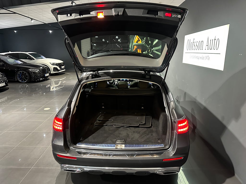 Mercedes-Benz E 220 d 4MATIC All-Terrain Panorama Burmester Värmare - bild 13