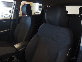 Minibuss Kia Carens 17 av 21