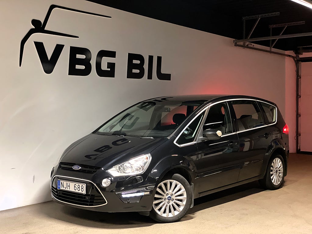 Ford S-Max 2.0 TDCi Powershift Business 7 sits Värmare Pano