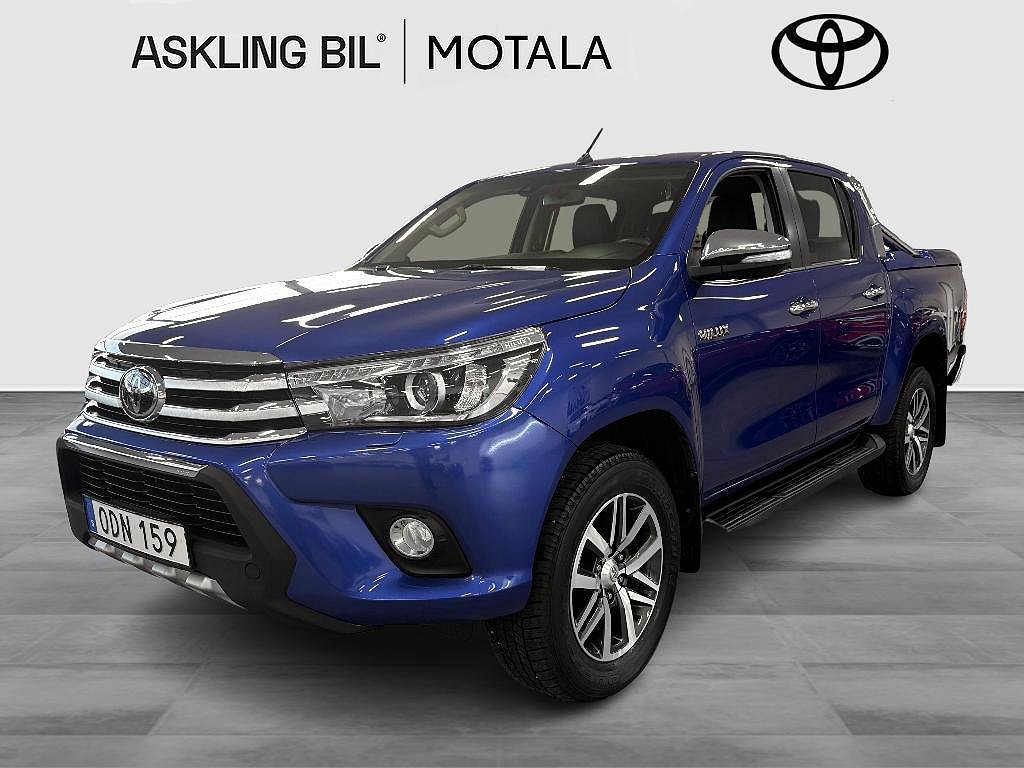 Toyota Hilux HILUX D-CAB 2,4D AUTO 4WD PREMIUM SKINNKLÄDSEL