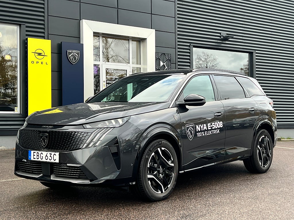 Peugeot E-5008 GT Ultimate 7-sits Dragkrok Demobil