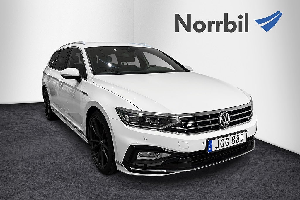 Volkswagen Passat Sportscombi R-Line 190 TDI 4Motion Välutrustad