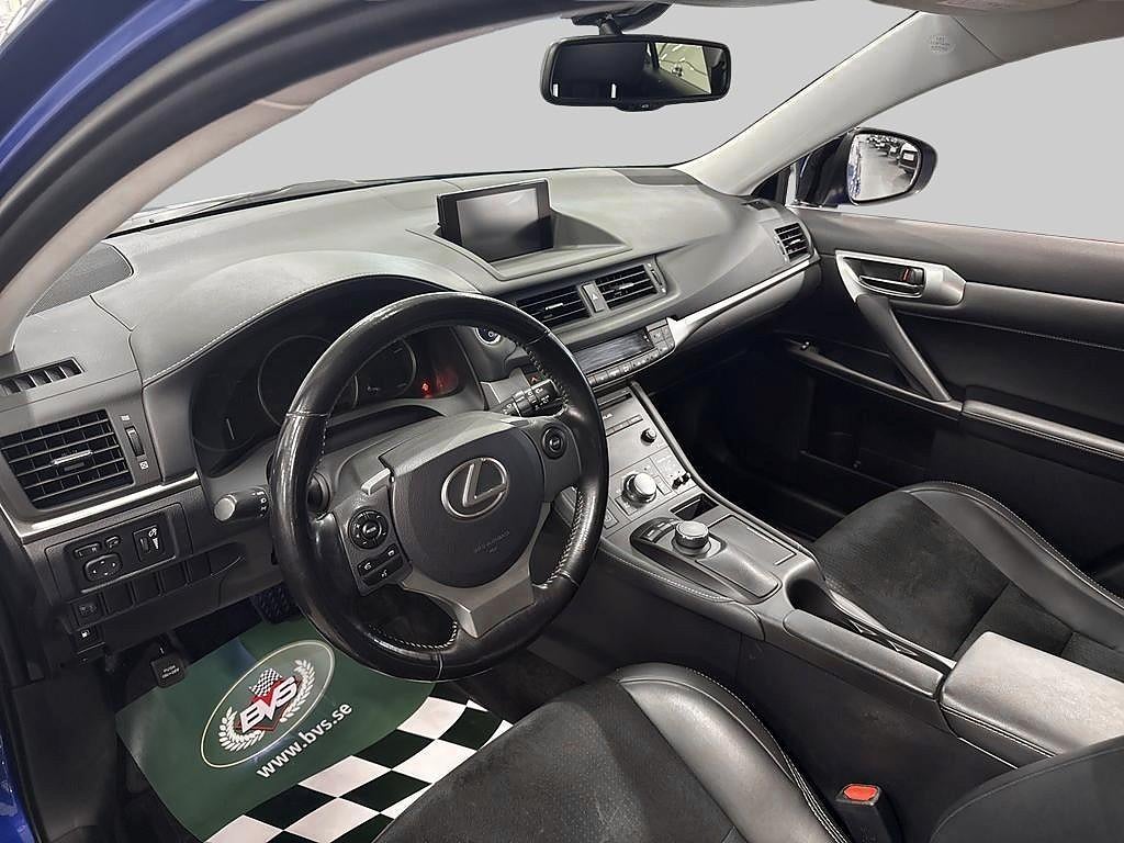 Lexus CT 2016 - miniatyr 8