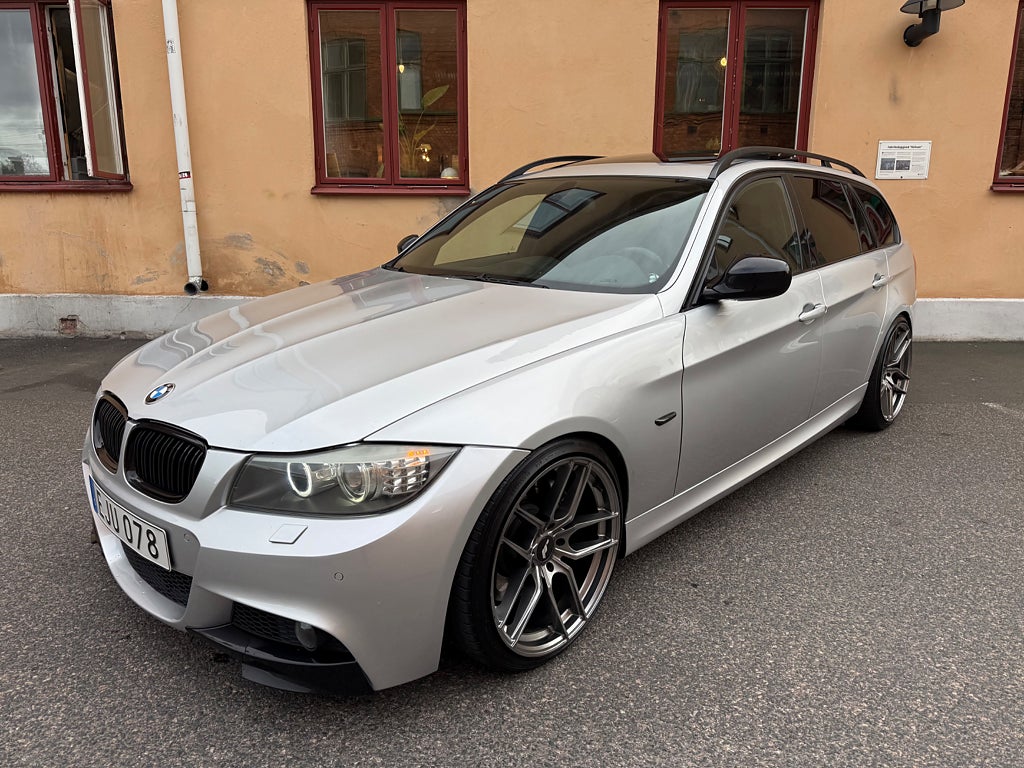 BMW 330d xDrive Touring | M Sport| Pano | KW | Steg 2