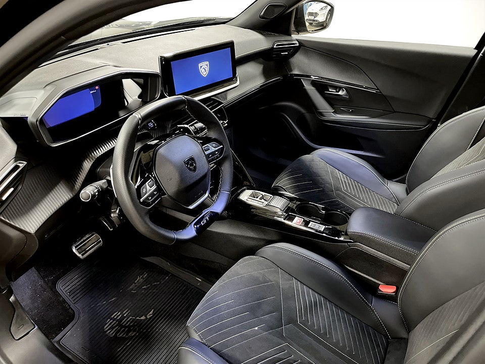 Bild på Peugeot 2008 GT 1.2 PT 130hk Aut KAMPANJRÄNTA 3,99%