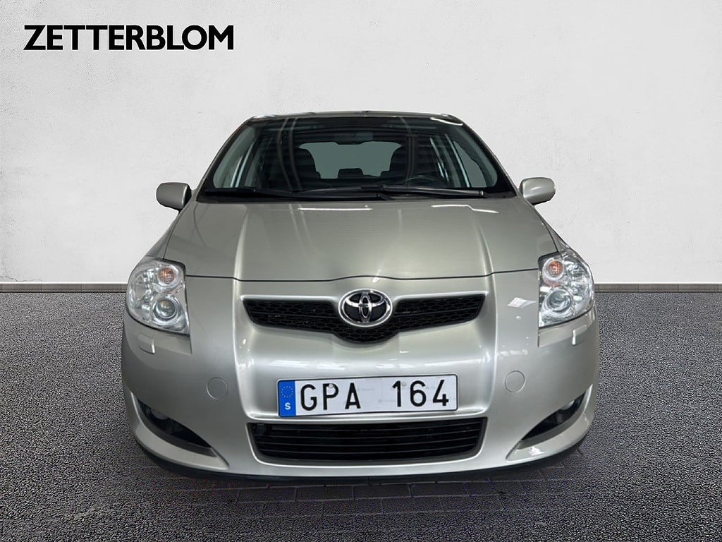 Halvkombi Toyota Auris 5 av 15