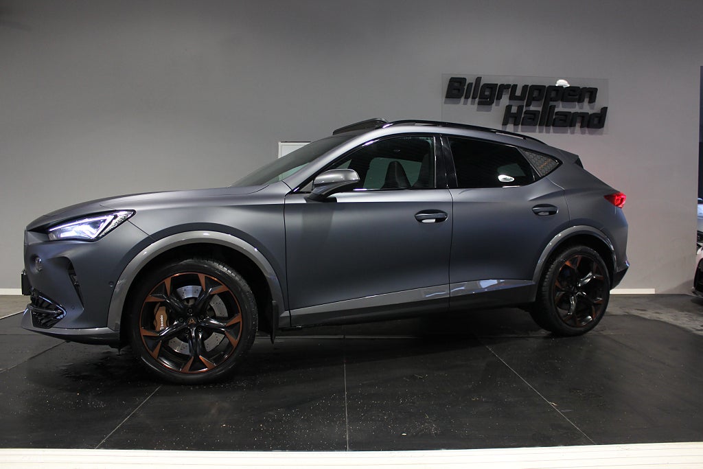 Cupra Formentor VZ TSI 4Drive Brembo Pano Beats Blis Navi B-Kam Drag 