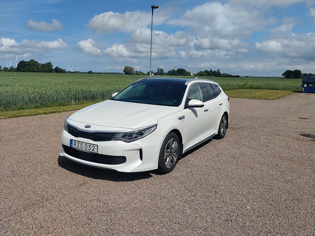Kia Optima Sport Wagon Plug-in Hybrid Advance, Fullservad