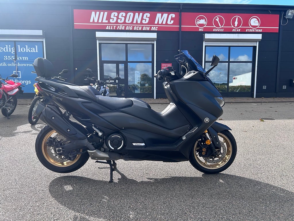 Yamaha T-Max 560 