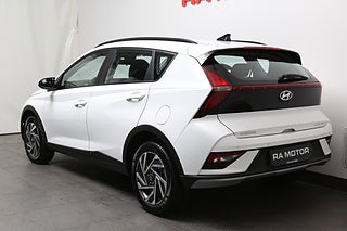 Halvkombi Hyundai Bayon 3 av 14