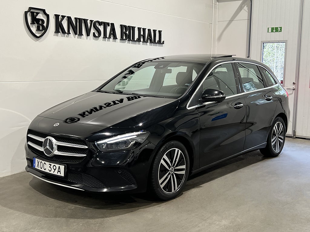 Mercedes-Benz B 200 d 8G-DCT SE Edition Pano Värmare Drag 150hk