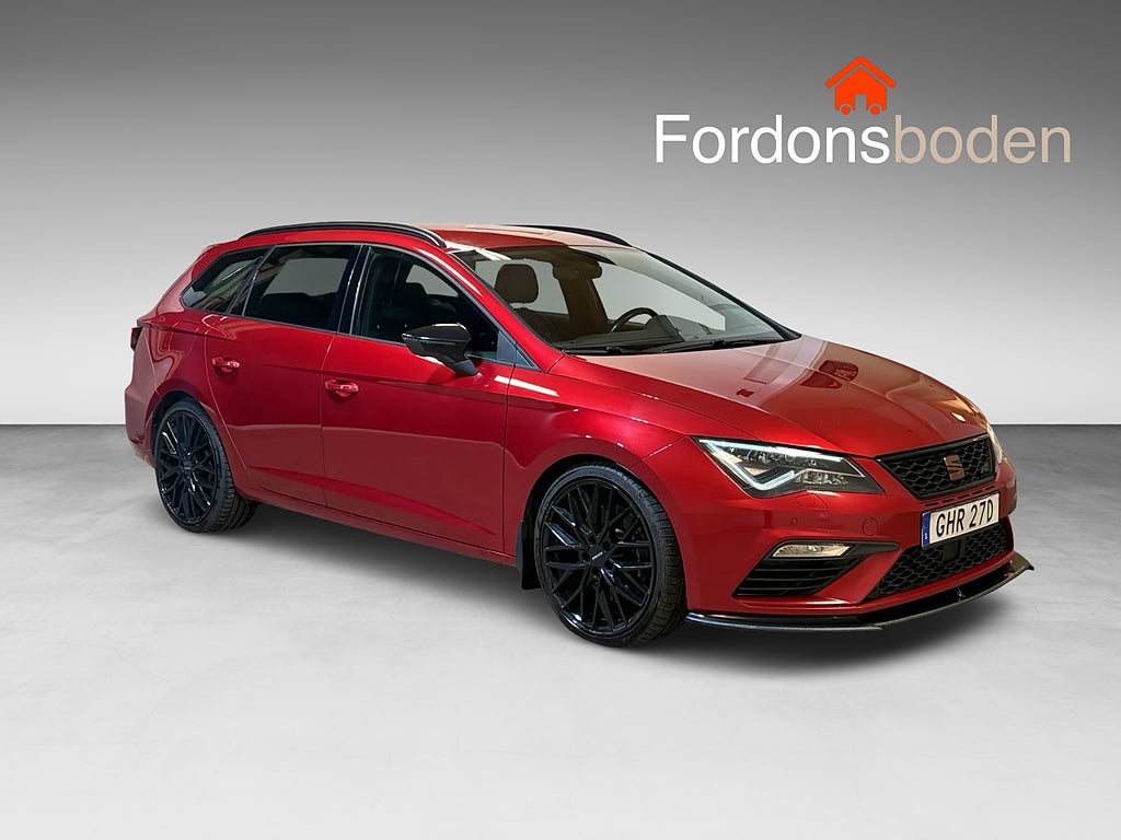 Seat Leon ST Cupra 2.0 TSI 4Drive 380hk Cockpit Navi Keyless Beats