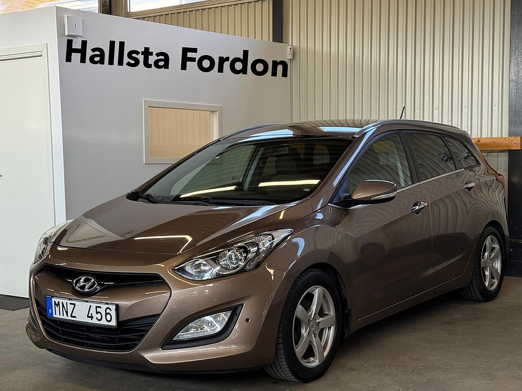 Hyundai i30 Kombi 1.6 GDI Business Drag Kamera Rattvärme P-Sensorer