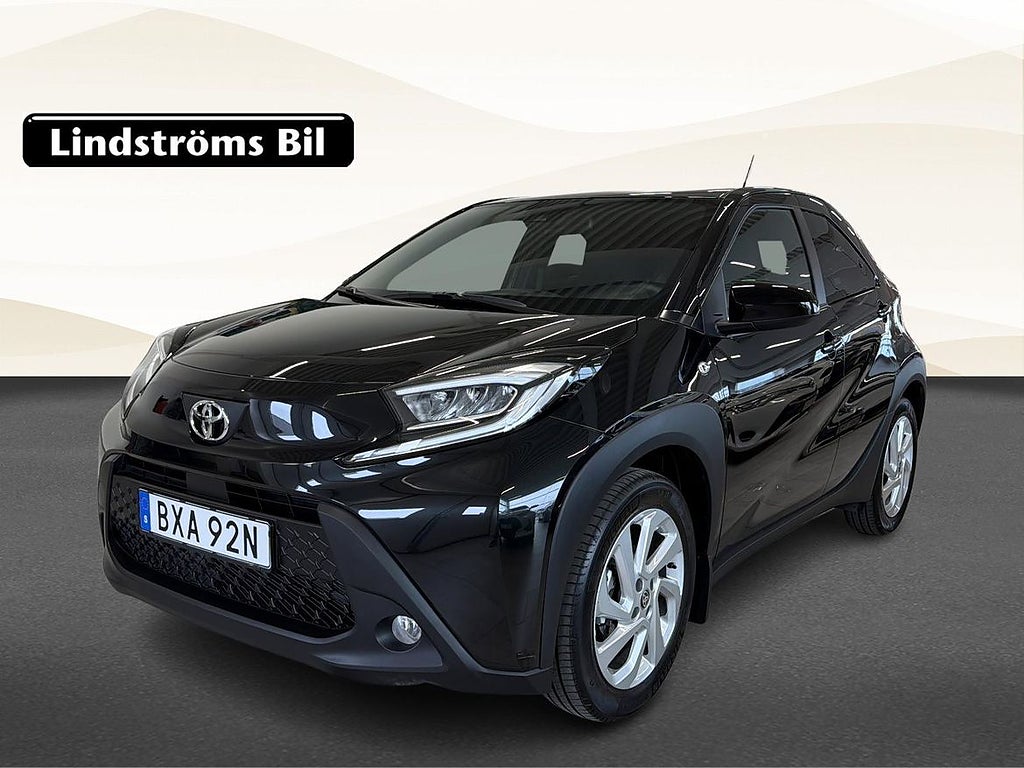 Toyota Aygo X 1,0 Manuell Play Comfort & Style Pack Moms...