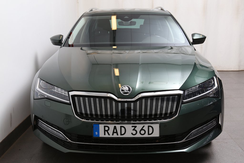 Skoda Superb iV 1,4 Plug-in Hybrid Business EDT Style Kombi 2020