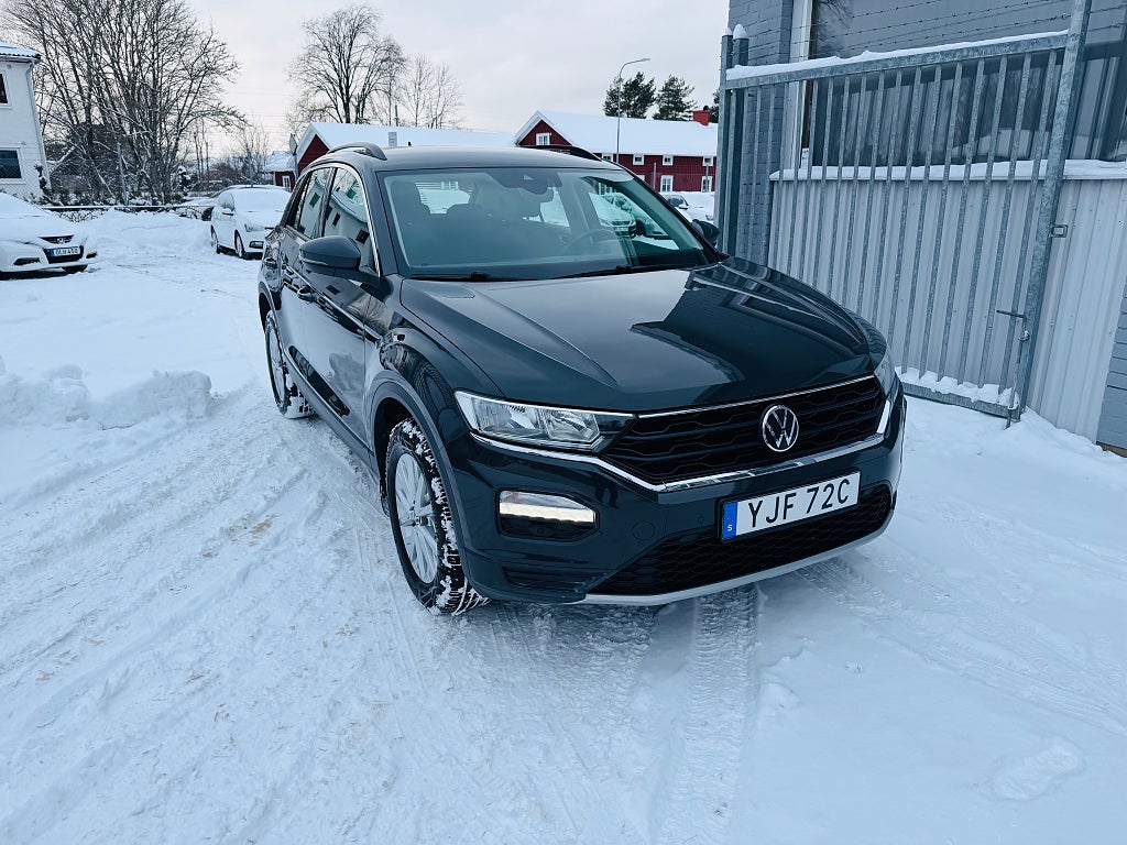 Volkswagen T-Roc 1.0 TSI 110HK / 6500Mil / BACKKAMERA