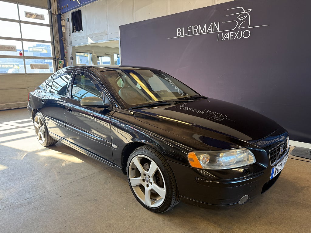 Volvo S60 2.5T Momentum 260hk+ Sport Edition