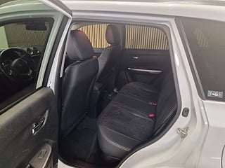 Suzuki Vitara Hybrid CNG AllGrip Inclusive Euro 6 — bild 8 av 11