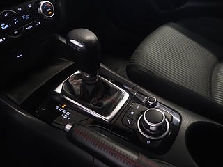 Halvkombi Mazda 3 17 av 22