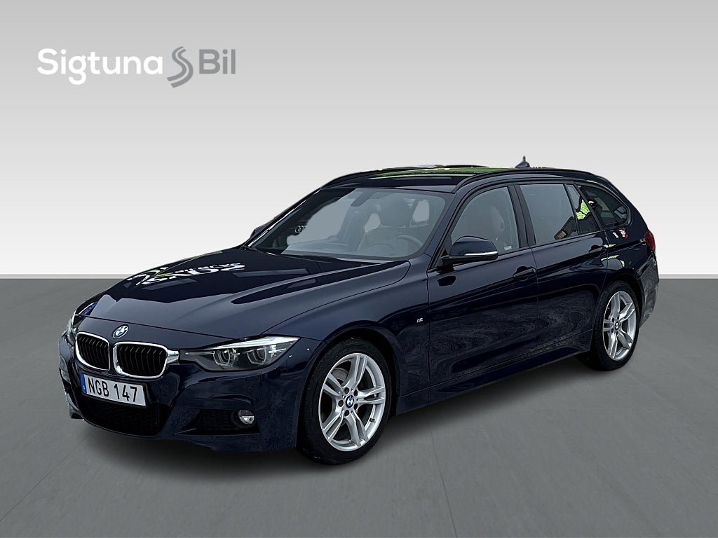 BMW 330 i xDrive M-Sport Touring / Skinn / Drag / Backkamera