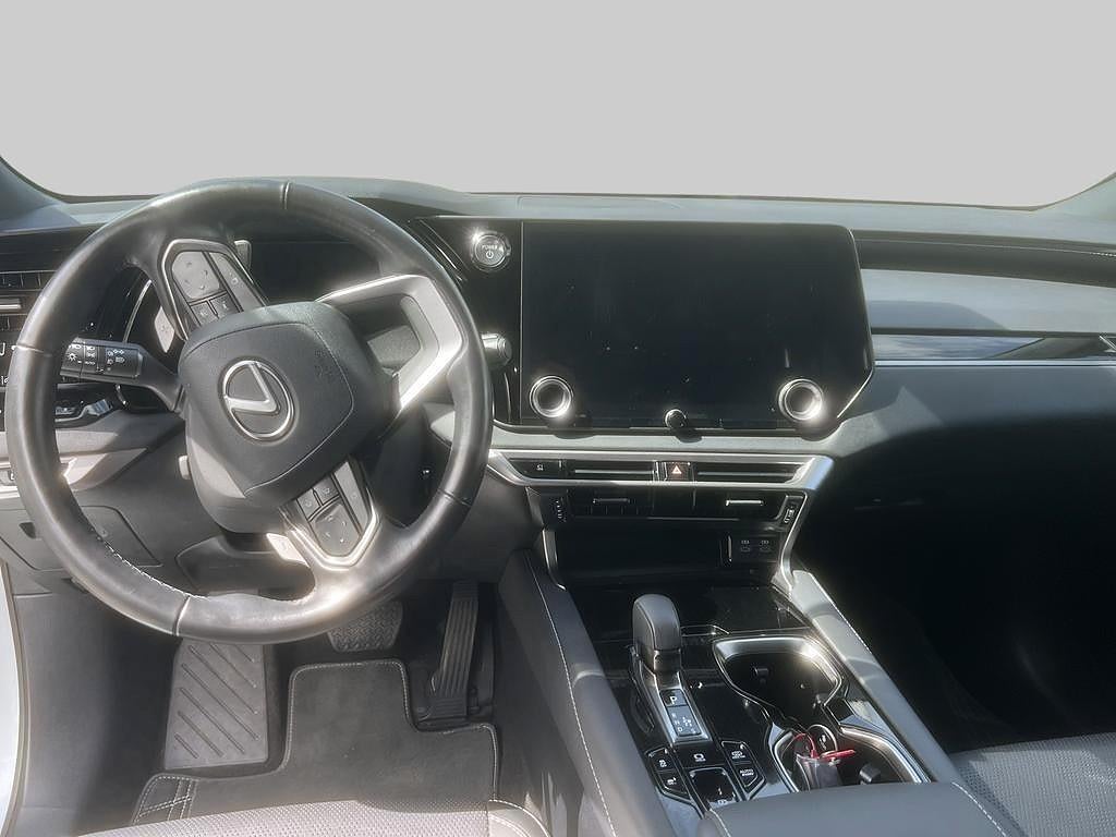 Lexus RX 2023 - miniatyr 8