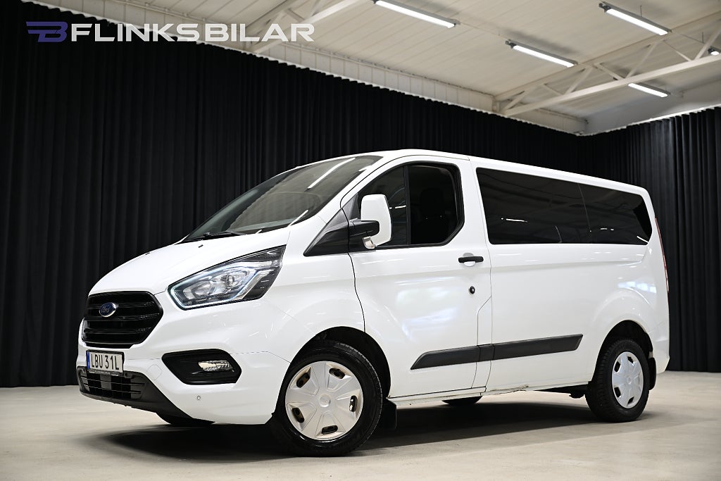 Ford Transit Custom Kombi 130HK Automat|9-Sits|Backkamera|Värmare