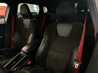 Volvo V40 T5 Carbon Edition Polestar opt 253 hk H/K / Pvärm – bild 17