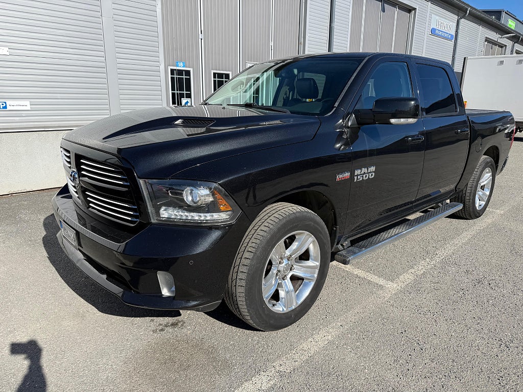 RAM 1500 Sport 5,7 HEMI,4WD