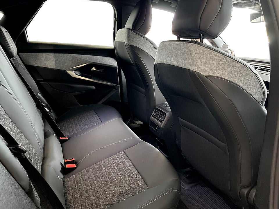 Bild på Peugeot 3008 Allure Hybrid 145hk Aut B-KAMERA CARPLAY