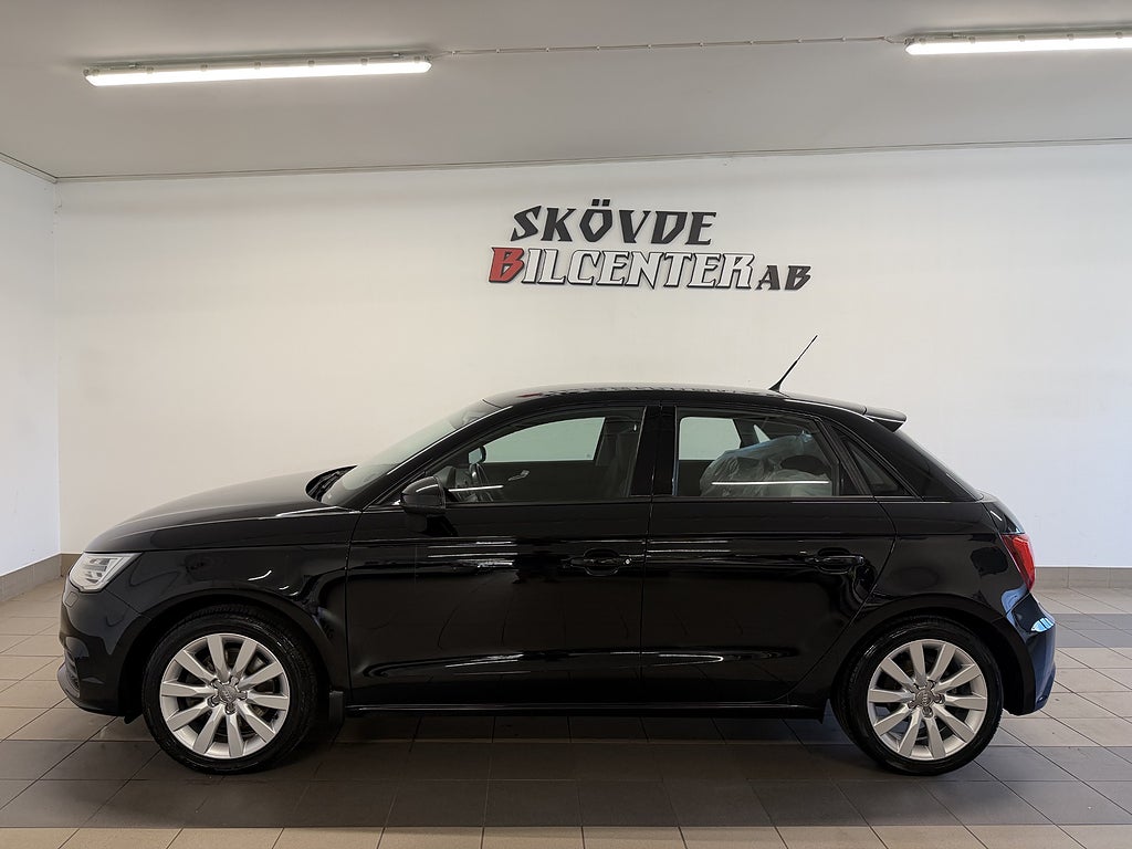 Audi A1 SB 1.4 TFSI Automat Sport Edition/1-Ägare/GPS/Nyservad