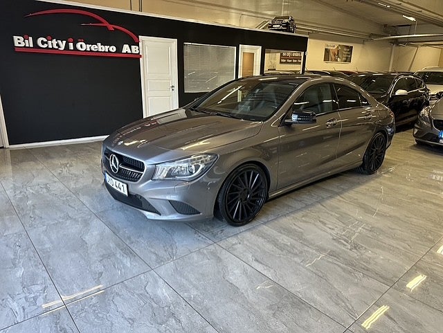 Mercedes-Benz CLA 250 Sport 4MATIC 7G-DCT Urban Line / GPS / Panorama tak