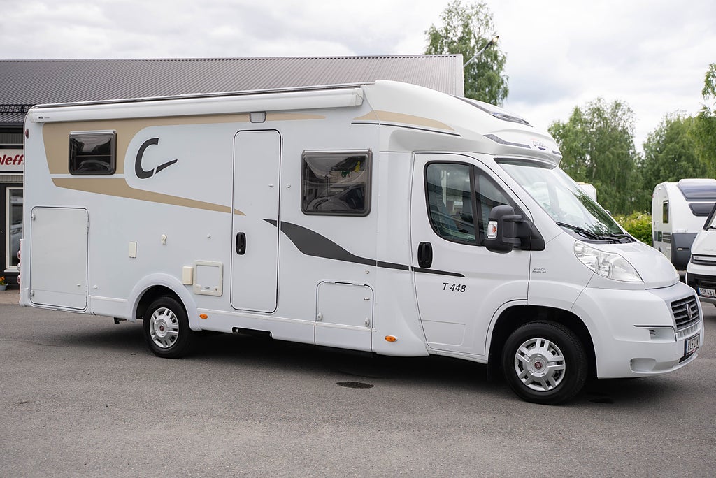 Carado T 448 *Långbäddar / B-körkort*