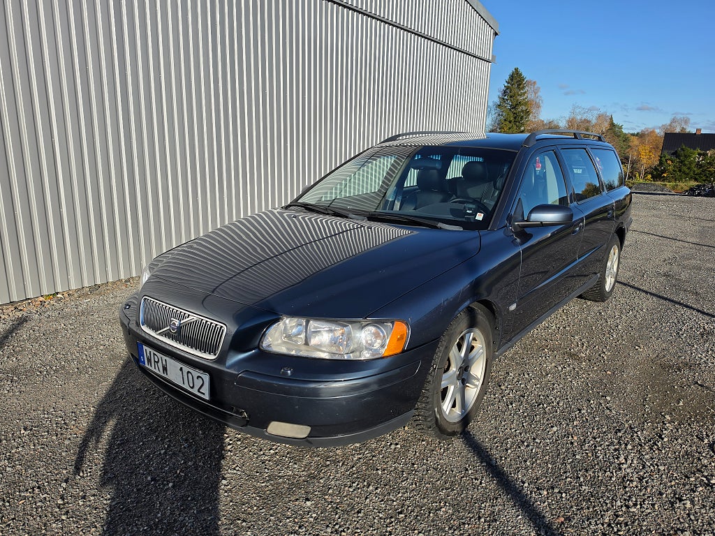 Volvo V70 2.4 Kinetic 170 hk automat