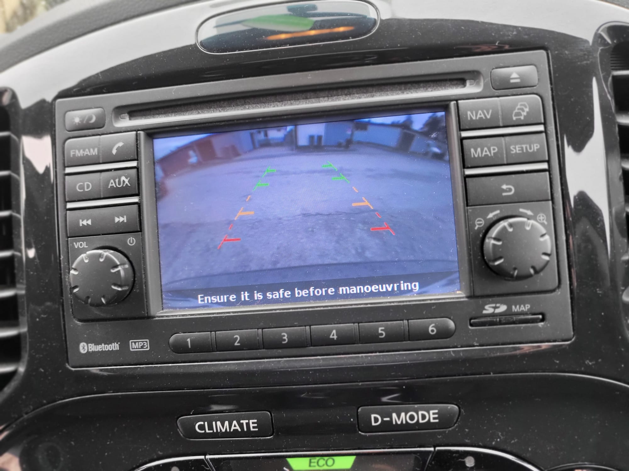 Nissan Juke 1.6 Manuell BAKKAMERA Euro 5 2011, bild 3/40