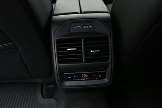 Kombi Volkswagen Passat 23 av 26
