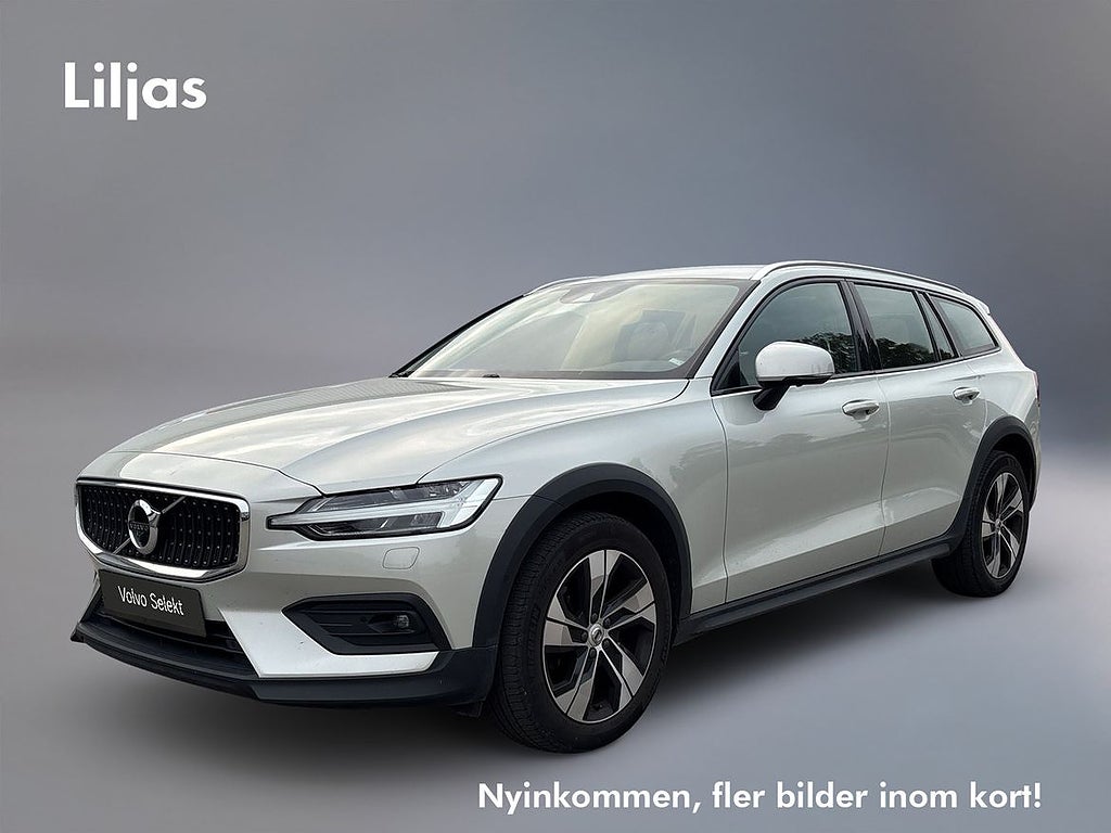 Volvo V60 Cross Country D4 AWD Advanced Edt//B&W//Vent st...