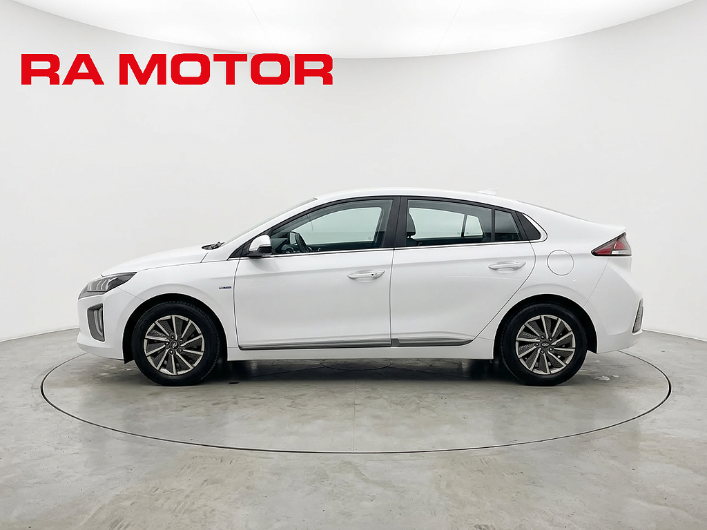 Hyundai IONIQ Electric 38.3 kWh Premium Plus | Navi | Infinty | B-Kam 2020