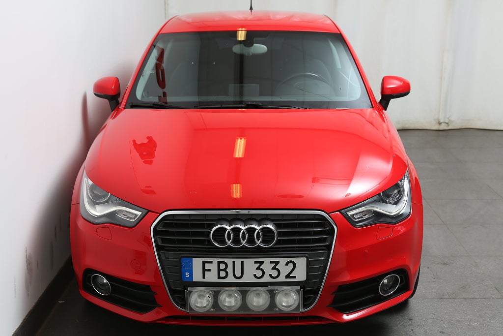 Audi A1 1,4 TFSI 122hk S Tronic Nybesiktad 2011