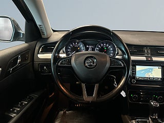 Skoda Superb Kombi 2.0 TDI 4×4 Elegance Drag/MoK/S&V/LED-Ramp/P-Sens – bild 9