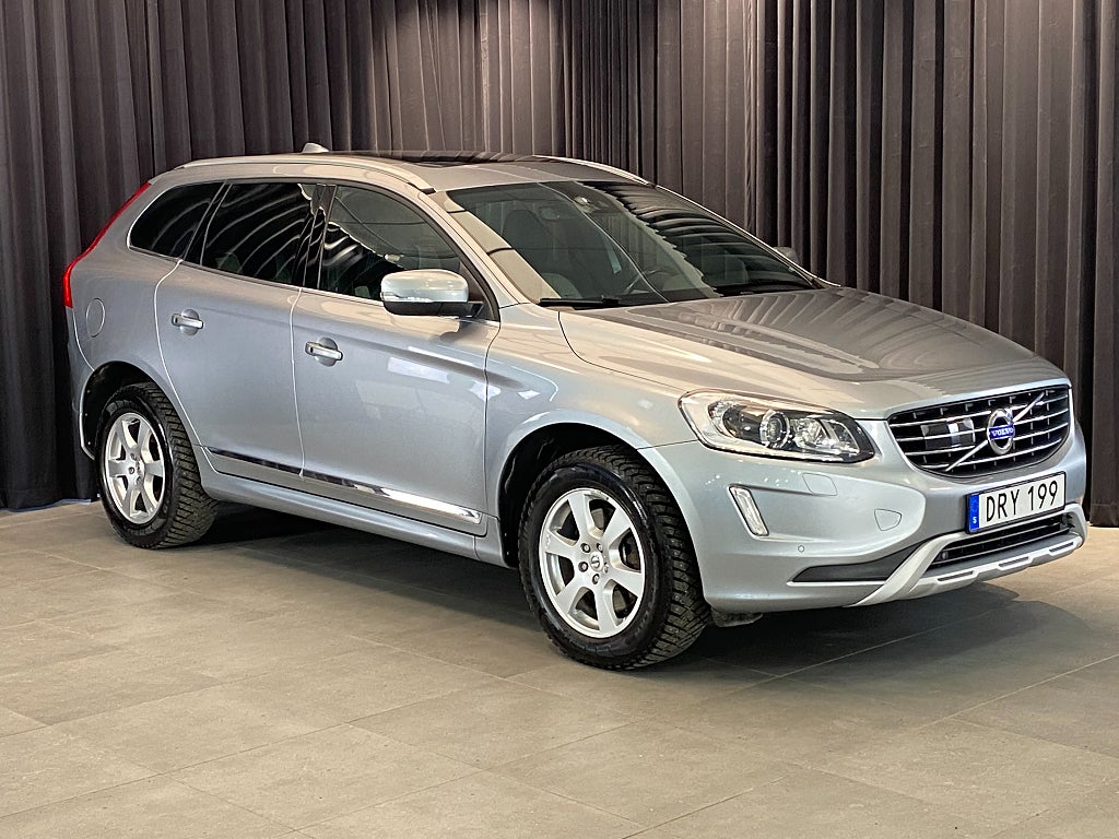 Volvo XC60 D4 AWD AUT Summum Panorama / Drag