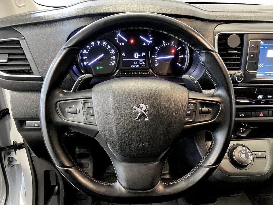 Bild på Peugeot Expert PRO+ 2.0 BHDi 145hk Aut L3 DRAG B-KAMERA