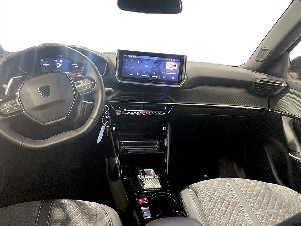 Bild på Peugeot 2008  1.2 PT 130hk Aut B-KAMERA CARPLAY
