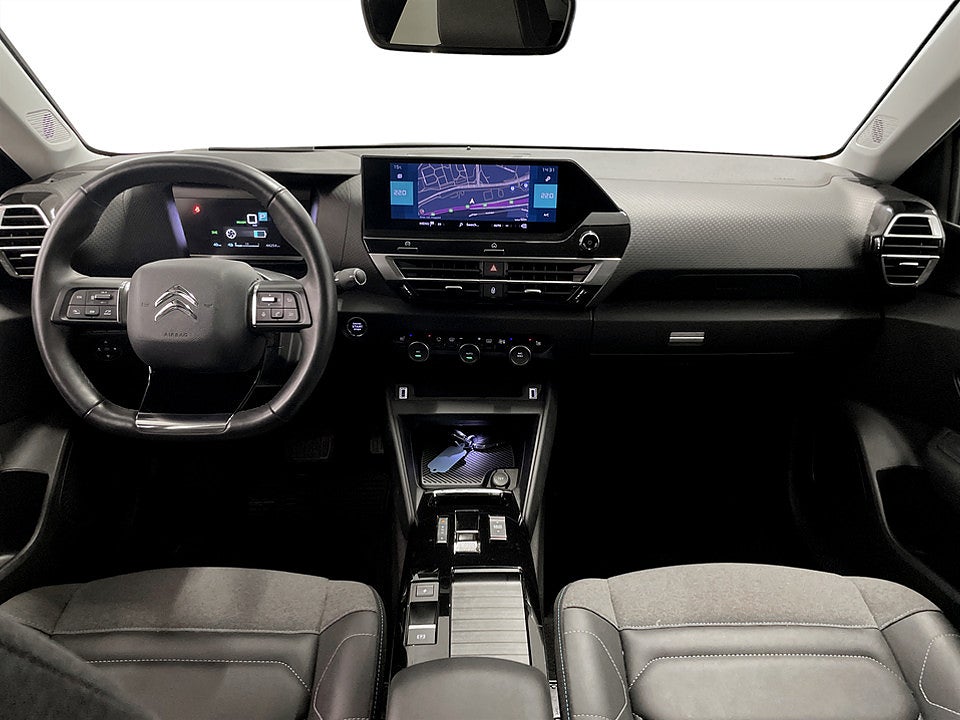 Bild på Citroën e-C4 Shine 50kWh 136hk Aut B-KAMERA CARPLAY