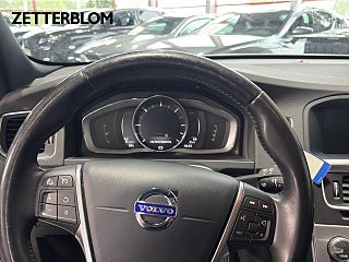Kombi Volvo V60 11 av 17