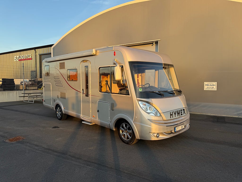 Hymer B 578 Panorama view, Stort garage, Ugn, 158 Hk, 