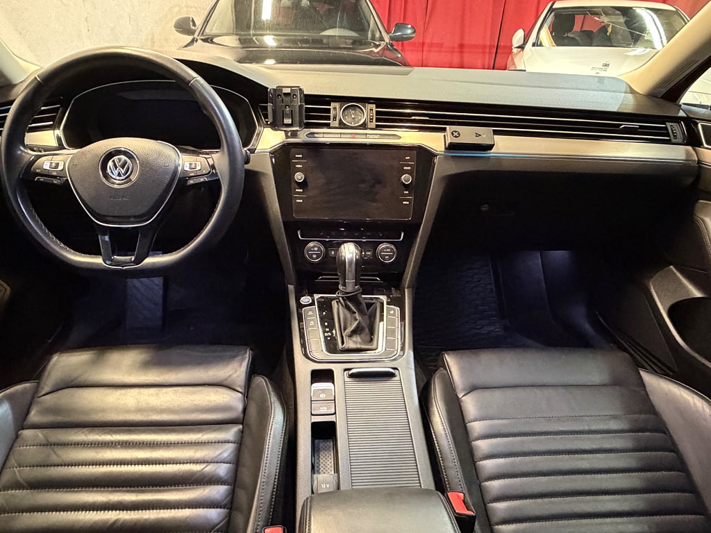Volkswagen Passat 2019 - miniatyr 10