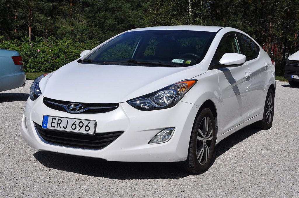 Hyundai Elantra Sedan 1.8 Automat 148hk