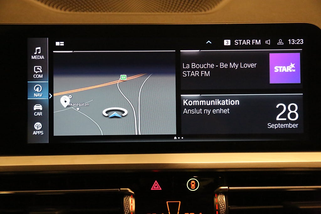 BMW 330e Sedan 292hk Steptronic Sport line Navi P-Sensorer H/K 2020