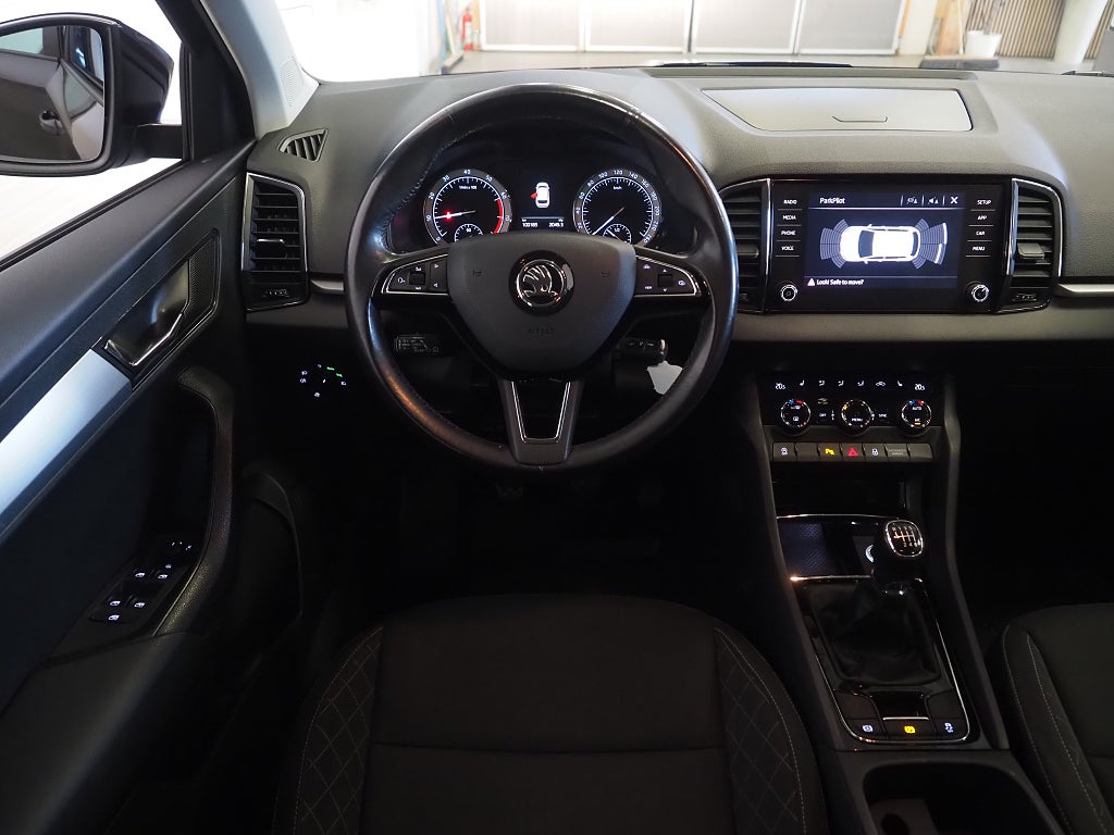 Skoda Karoq 1.0 TSI Ambition Euro 6 | P-Sensorer | Carplay | 2019