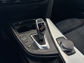 BMW 320 d xDrive Touring M Sport S&V-hjul/Cockpit/Mvärm/Drag